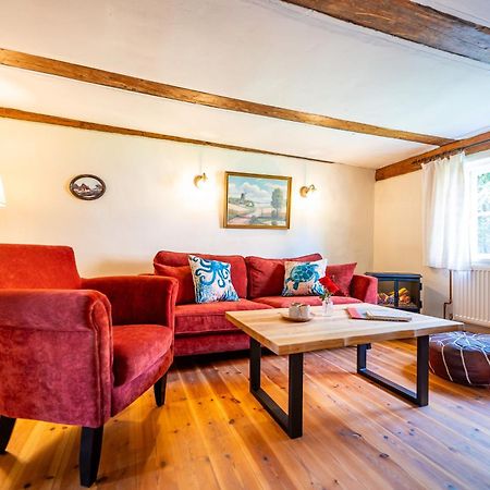 Hexenhaus Auf Ruegen Appartement Rappin Buitenkant foto