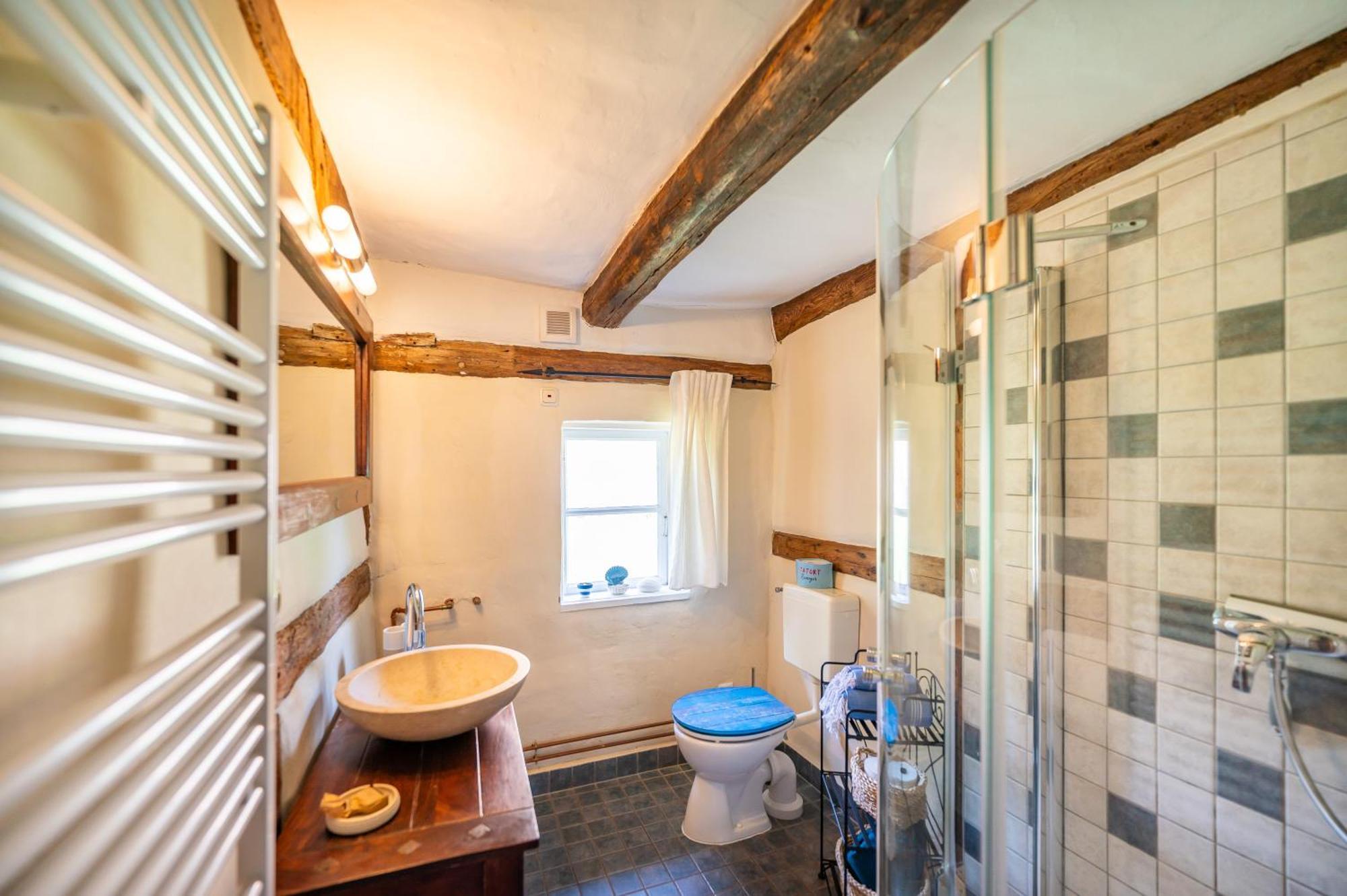 Hexenhaus Auf Ruegen Appartement Rappin Buitenkant foto