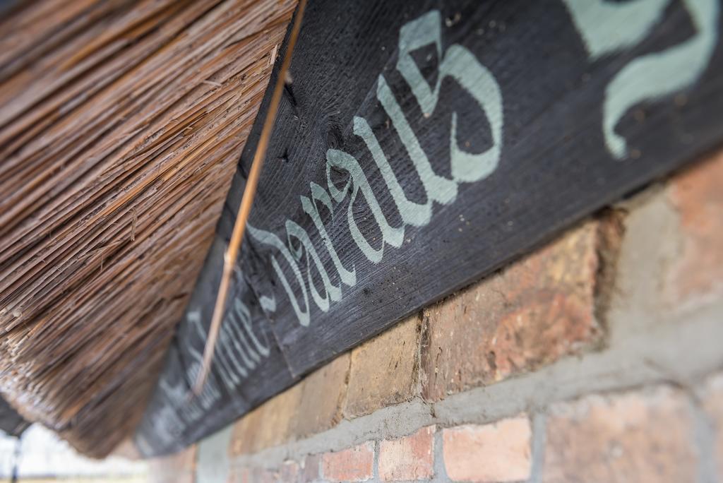 Hexenhaus Auf Ruegen Appartement Rappin Buitenkant foto
